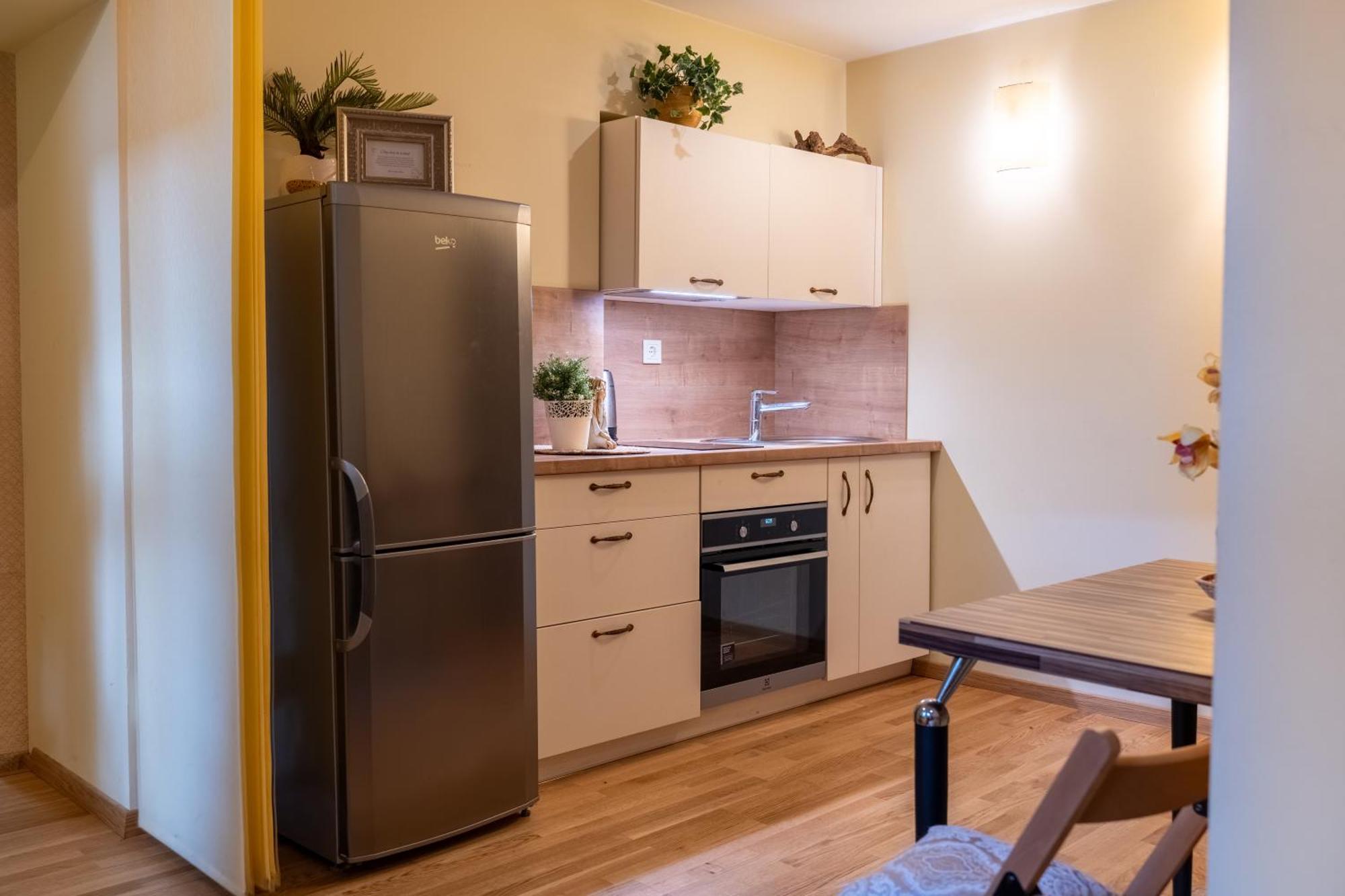 וילנה Cozy Suite With Inner Yard מראה חיצוני תמונה